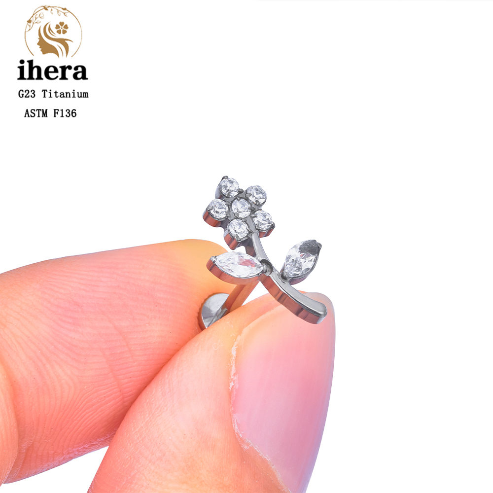Серьги-гвоздики с цветочным уз – обзор и цена Body Jewelry Labret