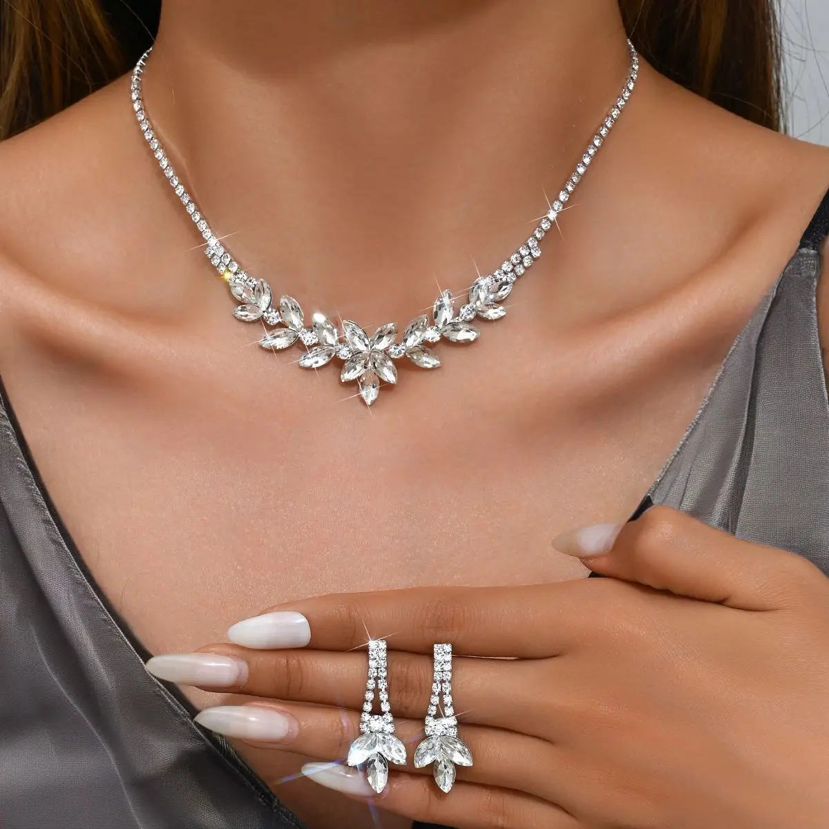 Изысканный комплект украшений  – обзор и цена Body Jewelry And Earrings